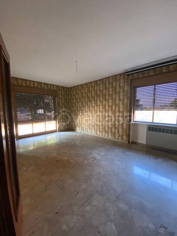 appartamento in vendita a Vallerano