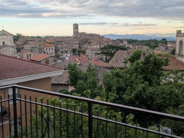 appartamento in vendita a Vallerano