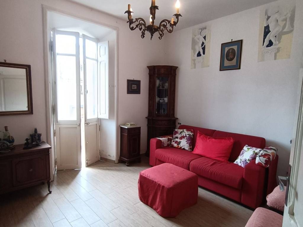 appartamento in vendita a Vallerano