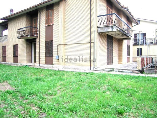 appartamento in vendita a Vallerano