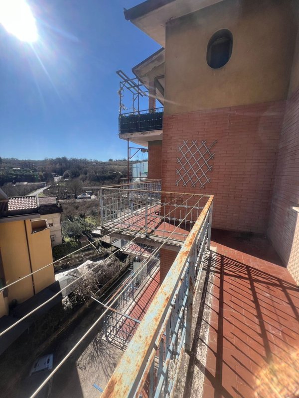 appartamento in vendita a Vallerano