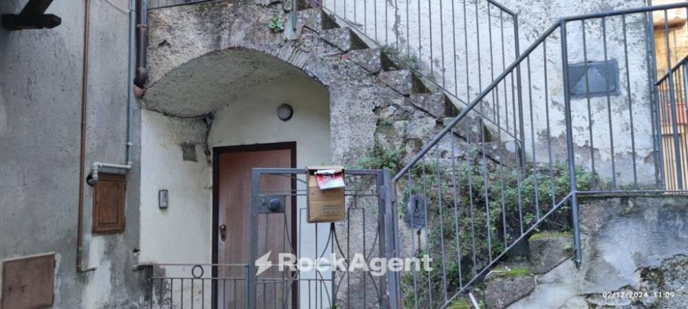 appartamento in vendita a Vallerano