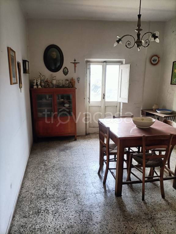 casa indipendente in vendita a Vallerano