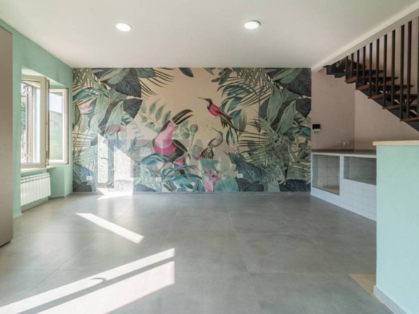 appartamento in vendita a Vallerano