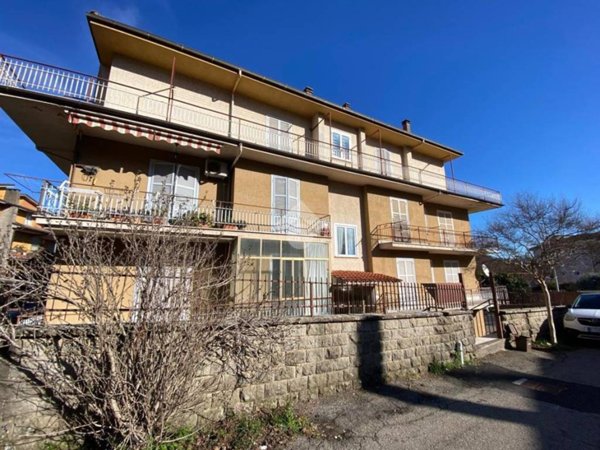 appartamento in vendita a Vallerano