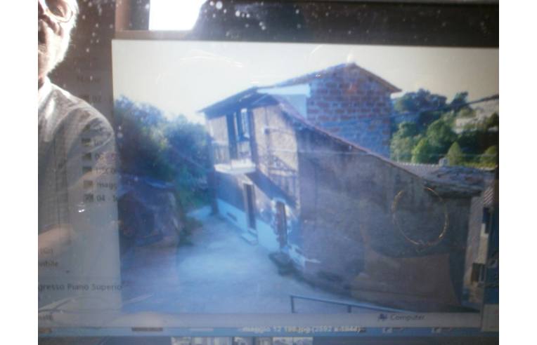 casa indipendente in vendita a Vallerano