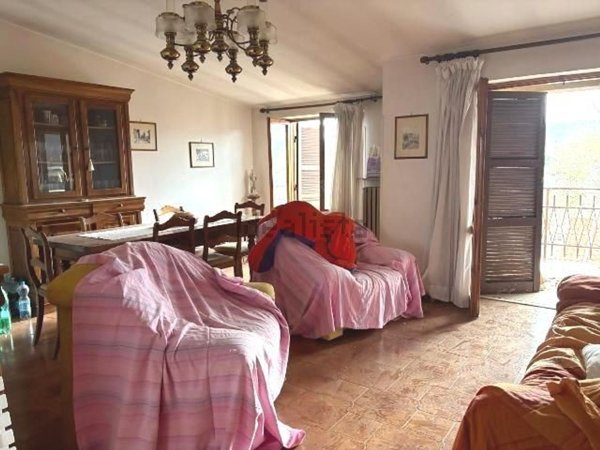 appartamento in vendita a Vallerano