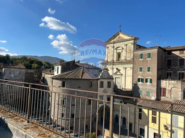 appartamento in vendita a Vallerano
