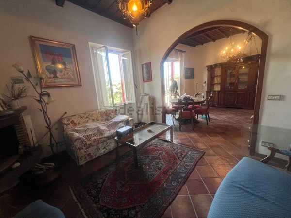 appartamento in vendita a Vallerano