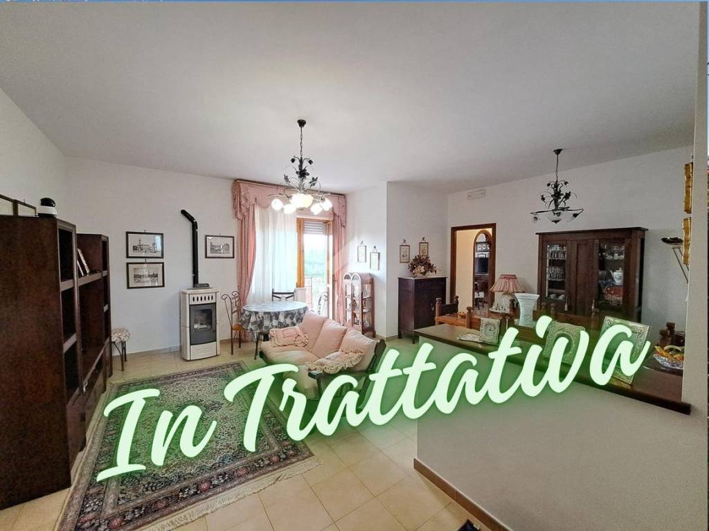 appartamento in vendita a Vallerano
