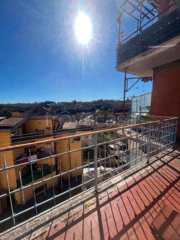 appartamento in vendita a Vallerano