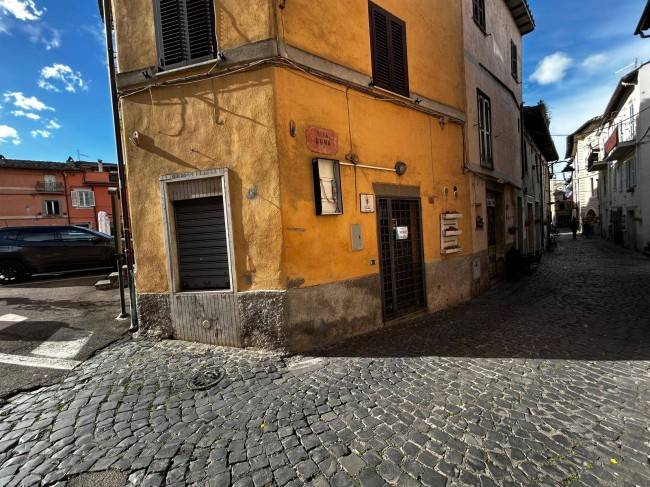 negozio in vendita a Vasanello