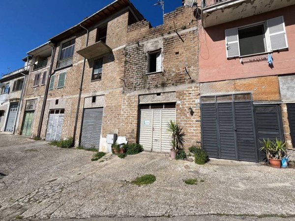 appartamento in vendita a Vasanello