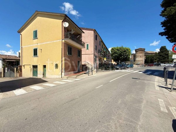casa indipendente in vendita a Vasanello