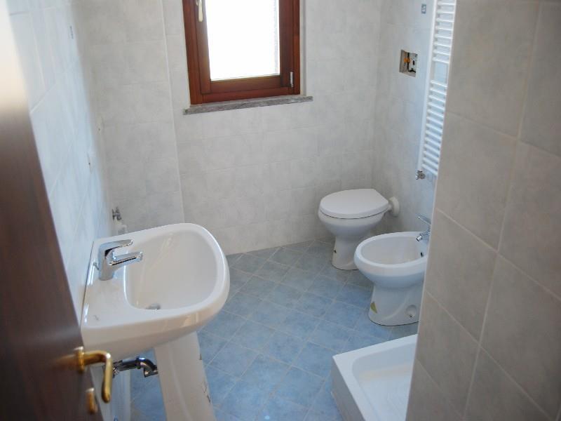 casa indipendente in vendita a Vasanello