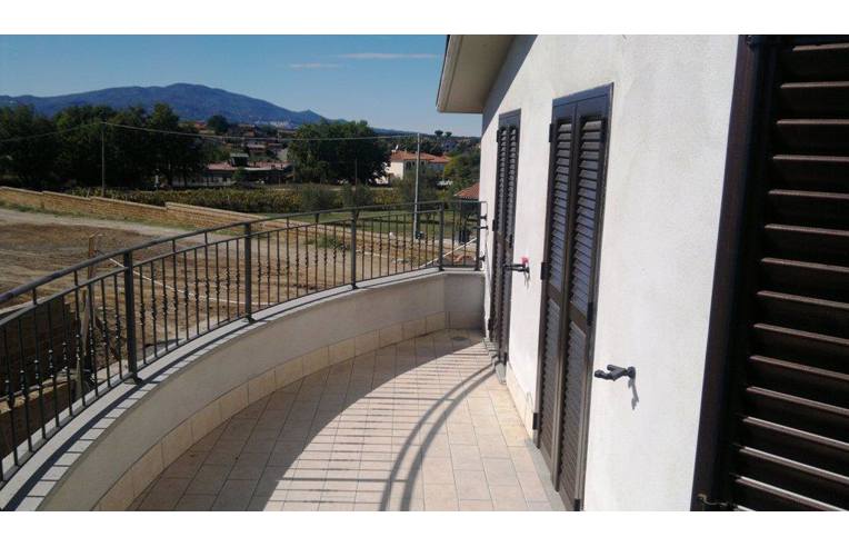 casa indipendente in vendita a Vasanello