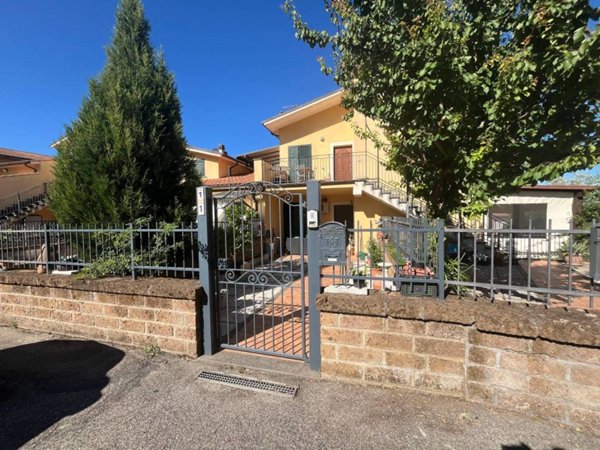 appartamento in vendita a Vasanello