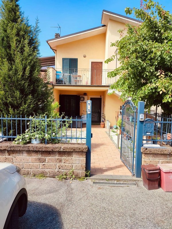 appartamento in vendita a Vasanello