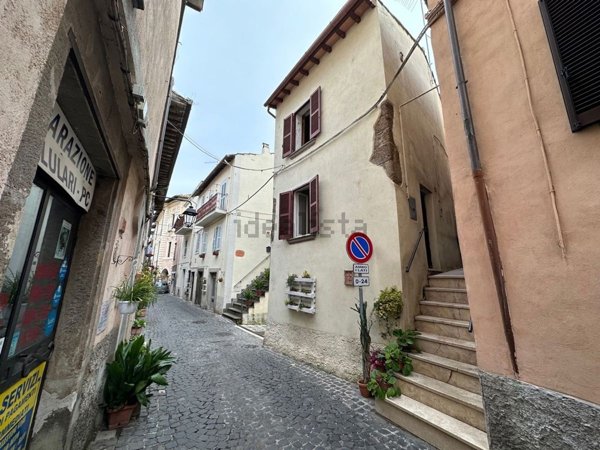 appartamento in vendita a Vasanello