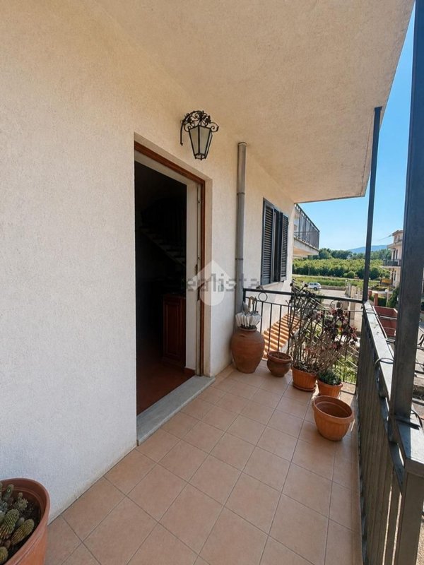 casa indipendente in vendita a Vasanello