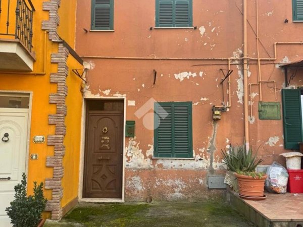 intera palazzina in vendita a Vasanello