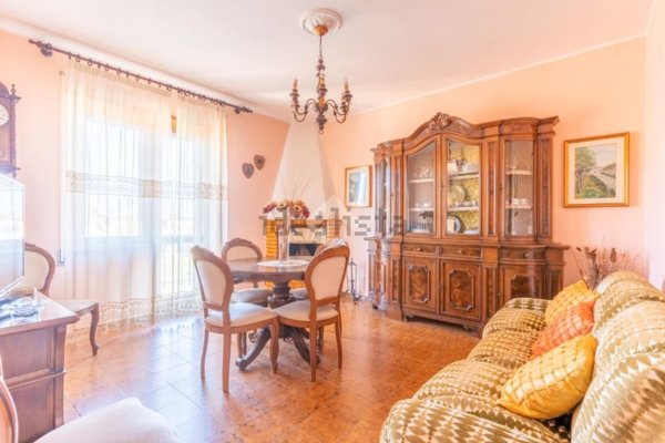 appartamento in vendita a Vejano