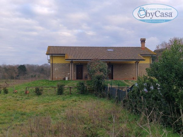terreno agricolo in vendita a Vejano