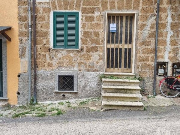 appartamento in vendita a Vejano