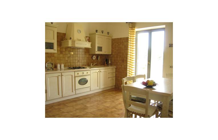 casa indipendente in vendita a Vejano