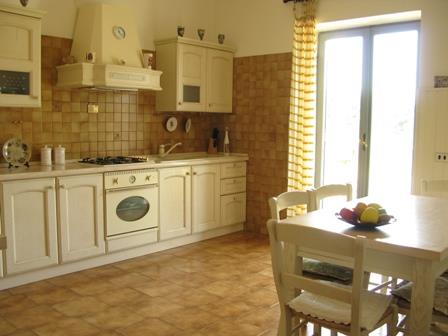 casa indipendente in vendita a Vejano