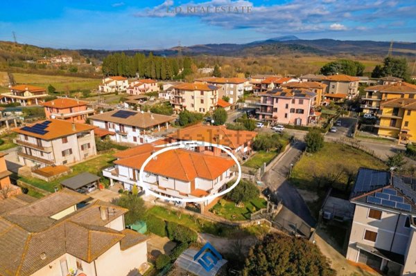 appartamento in vendita a Vejano