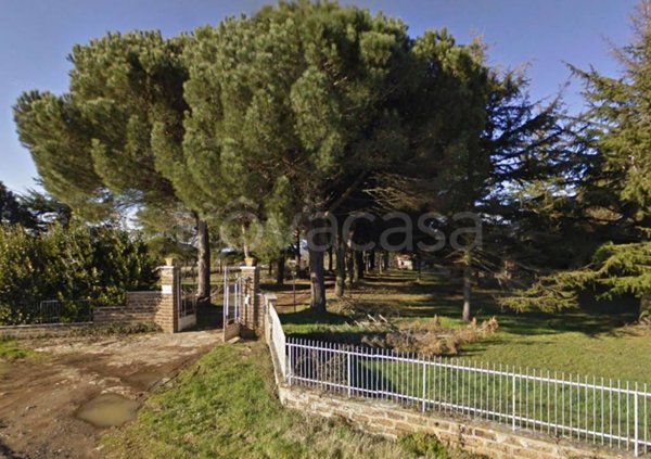casa indipendente in vendita a Vejano