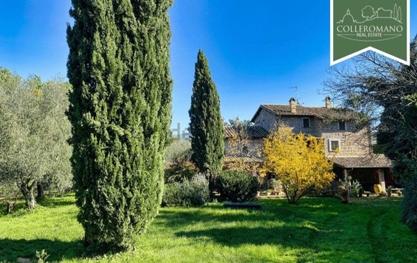 casa indipendente in vendita a Vetralla