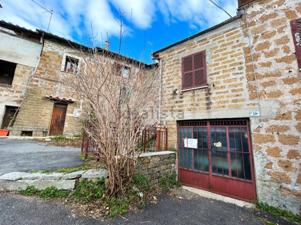 appartamento in vendita a Vetralla in zona La Botte