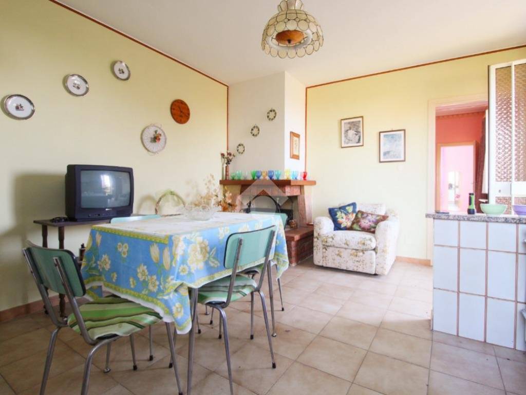 appartamento in vendita a Vetralla in zona Tre Croci