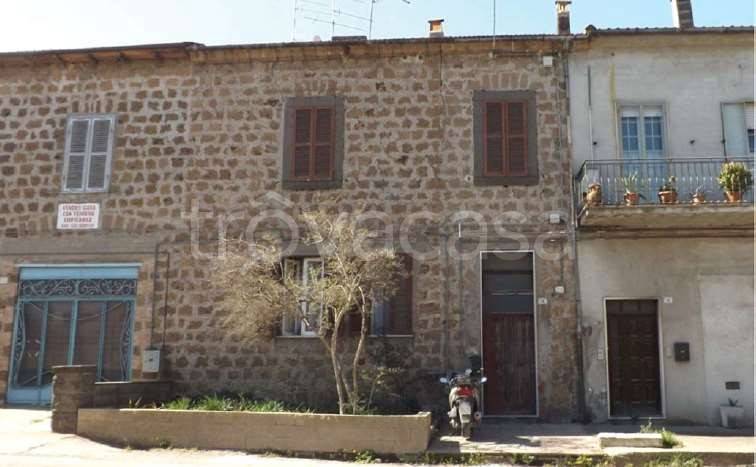 appartamento in vendita a Vetralla in zona La Botte