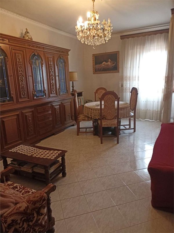 appartamento in vendita a Vetralla in zona Cura di Vetralla