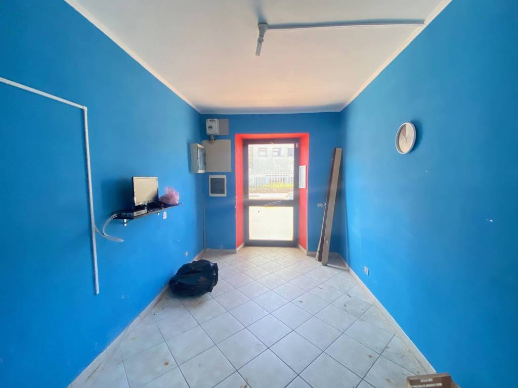 negozio in vendita a Vetralla in zona Cura di Vetralla