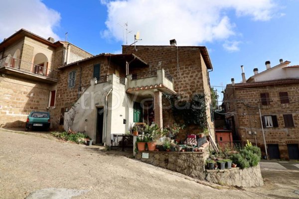 appartamento in vendita a Vetralla in zona La Botte