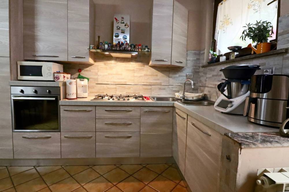casa indipendente in vendita a Vetralla