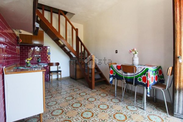 casa semindipendente in vendita a Vetralla