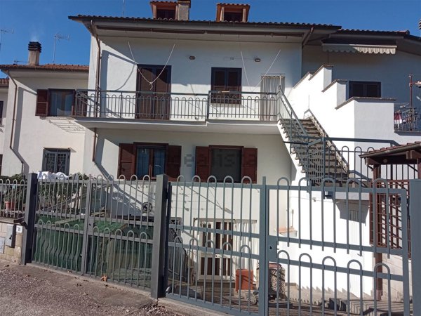 appartamento in vendita a Vetralla