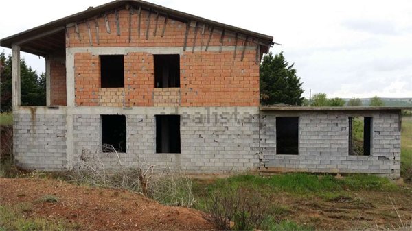 casa indipendente in vendita a Vetralla