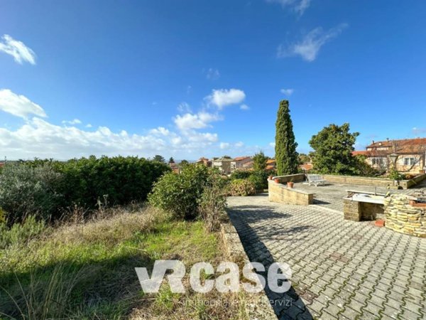 casa indipendente in vendita a Vetralla in zona Tre Croci