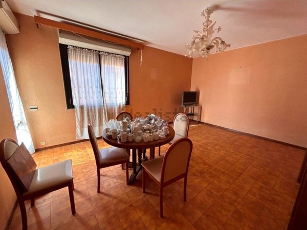 appartamento in vendita a Vetralla in zona Cura di Vetralla