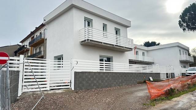 casa indipendente in vendita a Vetralla in zona Cura di Vetralla