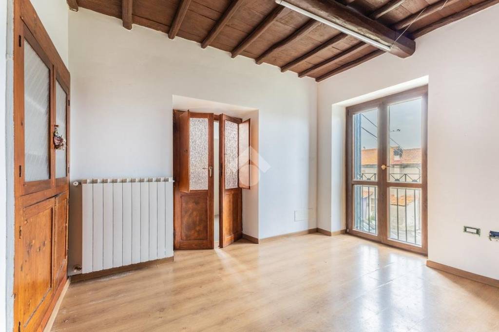 casa indipendente in vendita a Vetralla in zona Mazzocchio