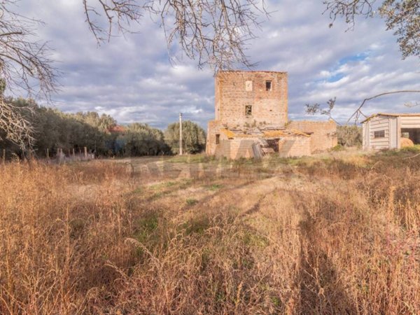 casa indipendente in vendita a Vetralla
