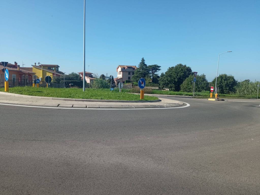 terreno agricolo in vendita a Vetralla in zona Tre Croci