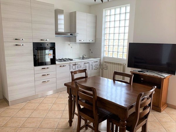 appartamento in vendita a Vetralla in zona Cura di Vetralla